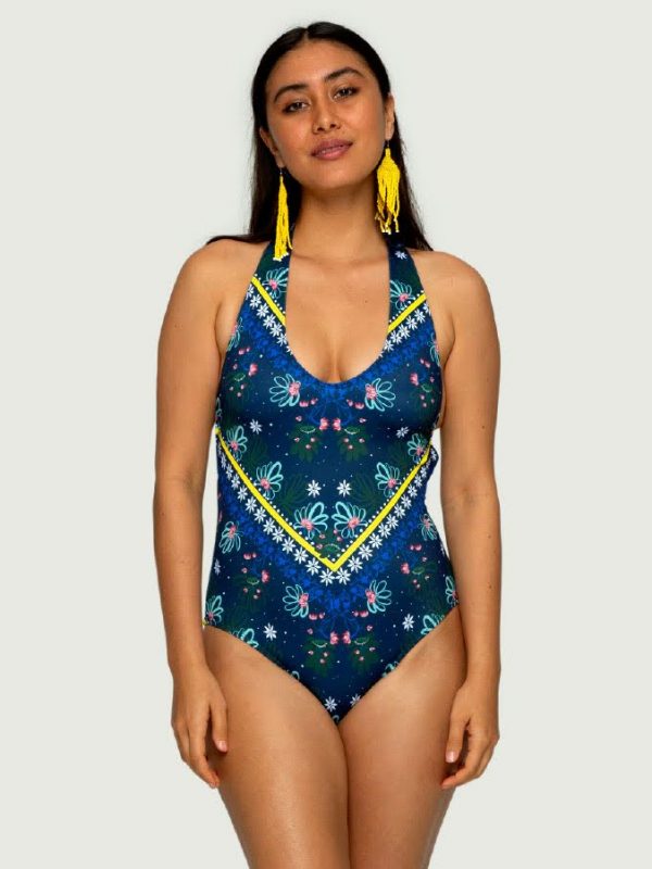 0CFEA509 4504 45E6 856B 3E3D3AF0C4CF